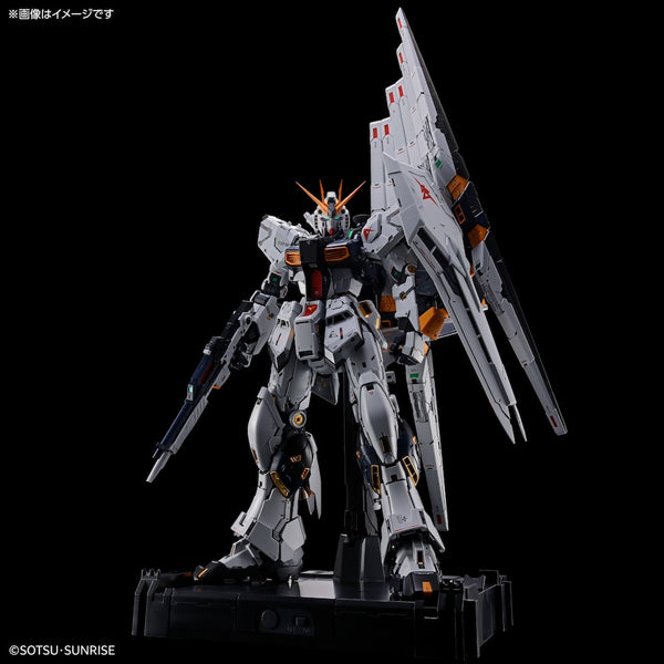 PG ν Gundam / Nu Gundam Unleashed 1/60 – GUNNZO